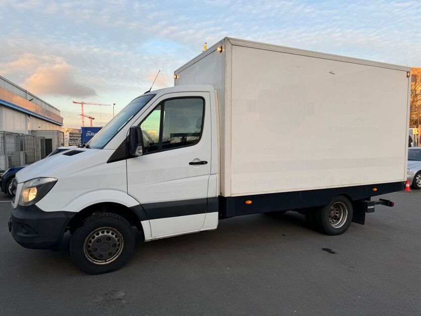 Mercedes-Benz Sprinter 207.000 km 23.999 € Frankfurt am Main 60314