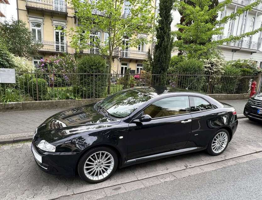 GT