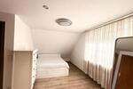 Dachgeschoßwohnung Frankfurt am Main Innenstadt 3 - 2 Zimmer, 75 m&sup2;, 900&euro; | Angebot:26440507
