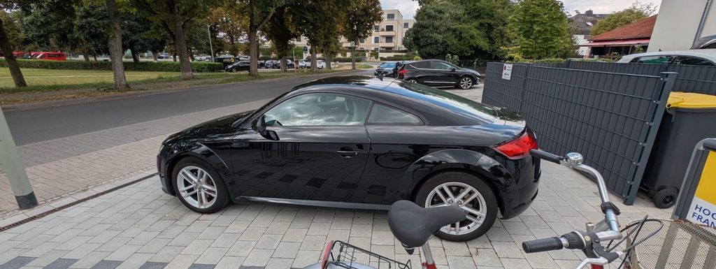 Audi TT 82.100 km 20.900 € Hochheim am Main 65239