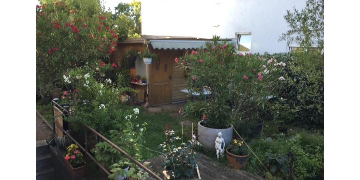 Mühlheim gepflegte ET Wohnung im EG im 6 FH mit Garten, Erbpacht 3 zimmer