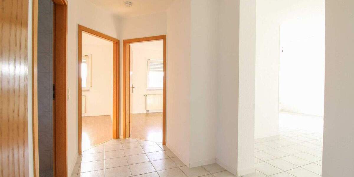 Großzügige 4-Zimmer-Eigentumswohnung mit Balkon in ruhiger Lage von Langenselbold 4 zimmer