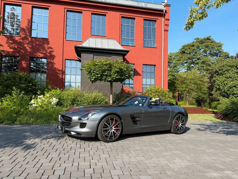 Mercedes-Benz SLS AMG 24.900 km 220.000 € Neu Isenburg 63263