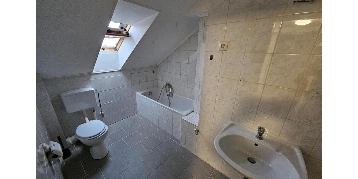 1-Zimmer-Dachgeschosswohnung Flörsheim 1 zimmer