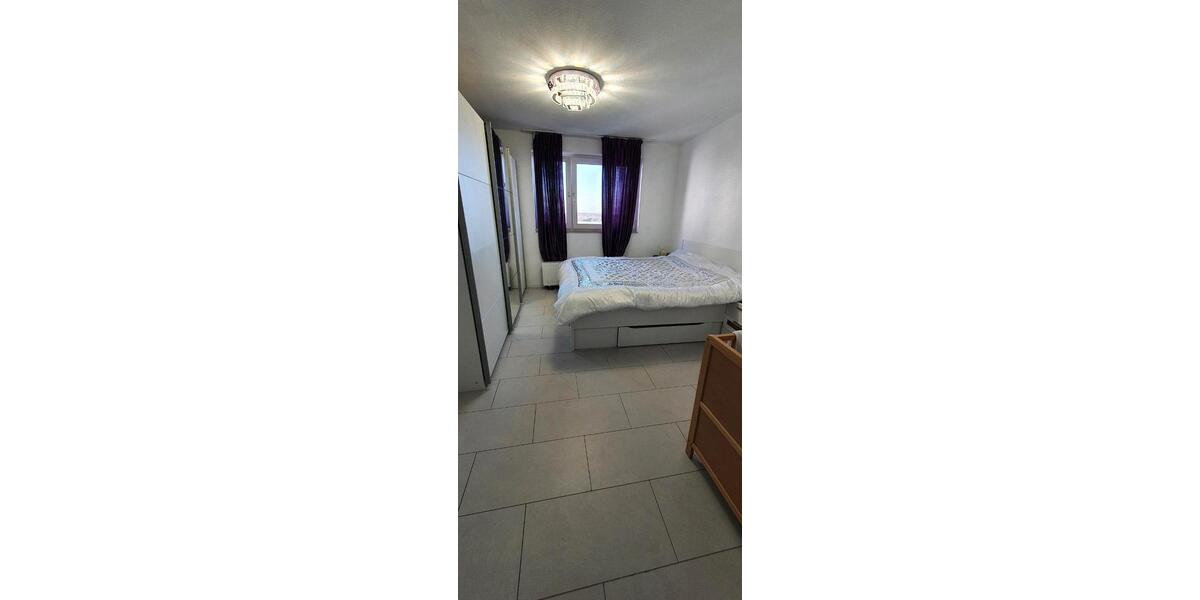 Helle 3-Zimmer-Wohnung im 12. Stock 3 zimmer