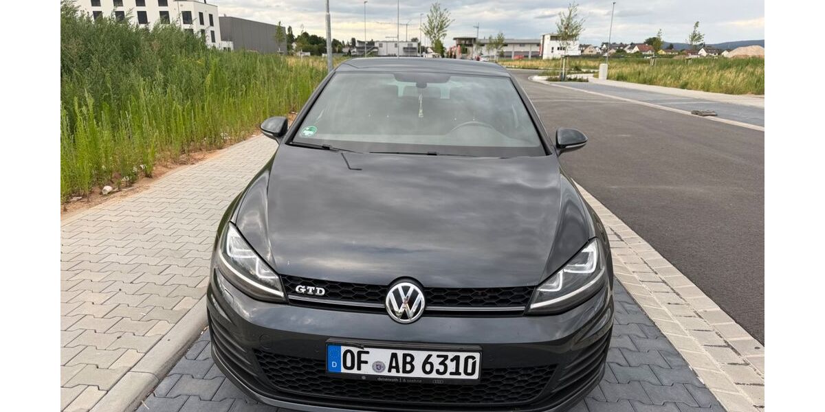 VW Golf 148.000 km 14.700 &euro; Obertshausen 63179