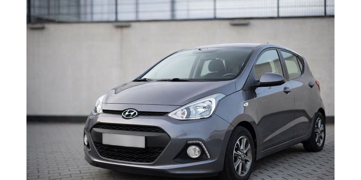 Hyundai i10 16.350 km 9.900 &euro; Kelkheim 65779
