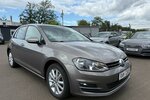 VW Golf Lounge 1.2 TSI Carplay/Navi/Sitzheizung 155.900 km 8.490 € Frankfurt 60386