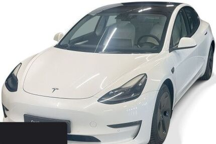 Tesla Model 3 75.329 km 30.000 &euro; Hanau 63457