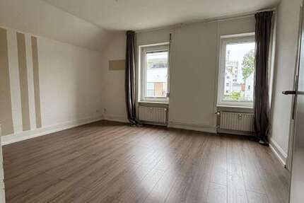 Wohnung Oberursel (Taunus) - 4 Zimmer, 82 m&sup2;, 1.400&euro; | Angebot:26836807