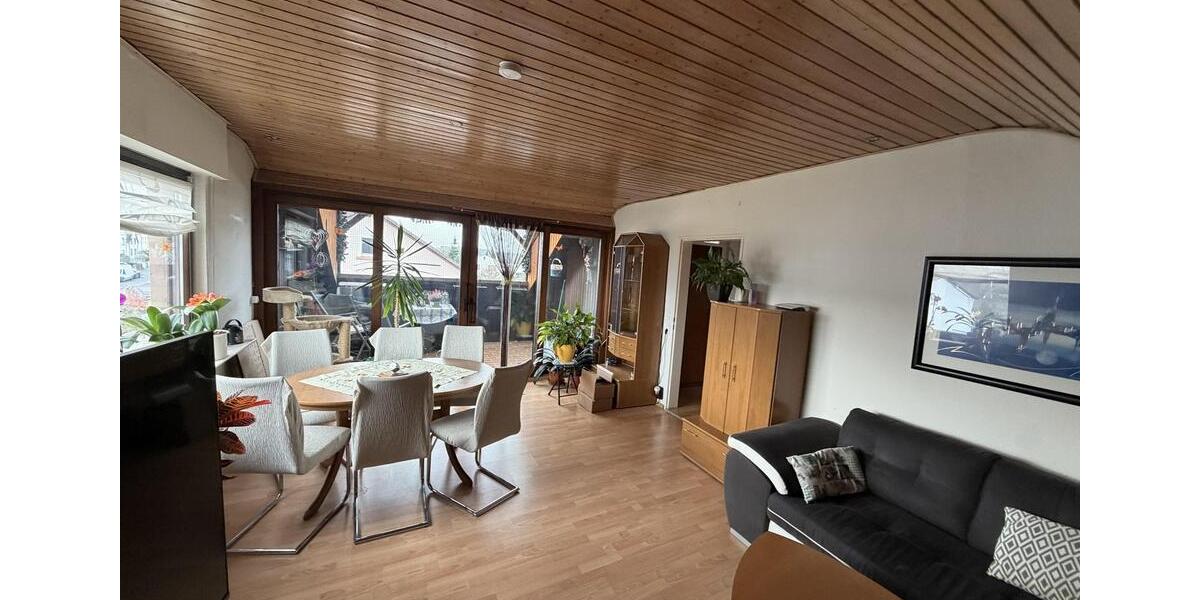 3 Zimmer Wohnung mit Schönem Balkon in Hanau Klein-Auheim 3 zimmer