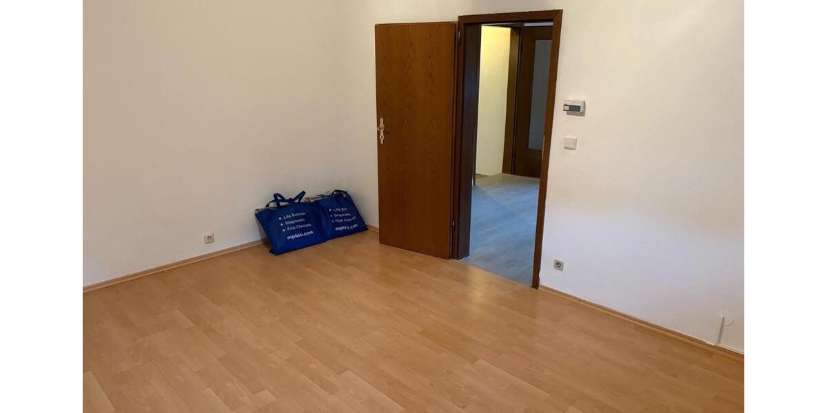 2 FamilienHaus zu vermieten für Familie oder Monteure 8 zimmer