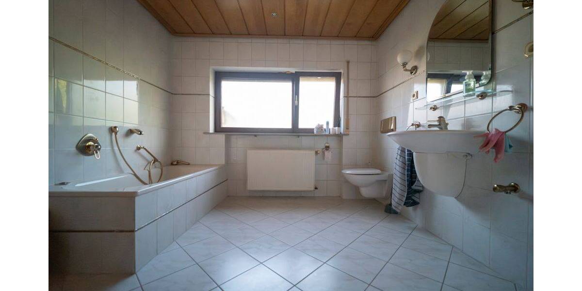 Bungalow Mörfelden-Walldorf Mörfelden - 5 Zimmer, 148 m&sup2;, 425.000&euro; | Angebot:26360138