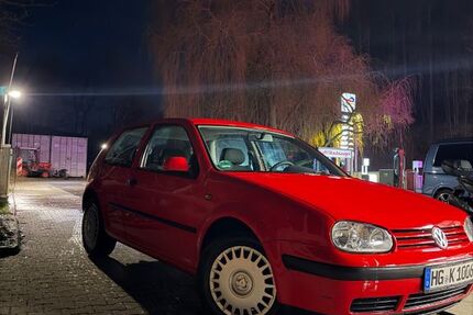 VW Golf 177.000 km 1.300 &euro; Schmitten 61389