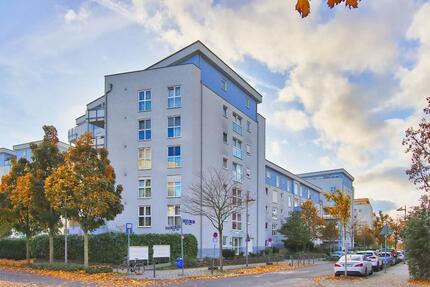 möblierte 2 ZKBB* 5.OG* Aufzug* el. Rolläden* EBK* TG* Westbalkon* Frankfurt-Am Rebstockpark 2 zimmer