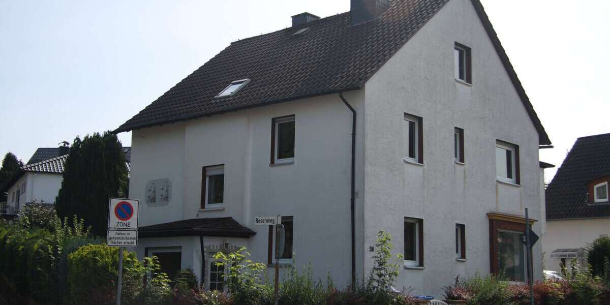 Haus zum Kaufen in Neu-Anspach 499.000 € 329 m² 10 zimmer