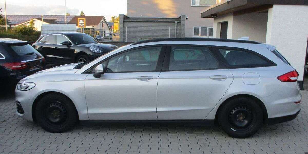 Ford Mondeo 112.182 km 14.499 &euro; Babenhausen 64832
