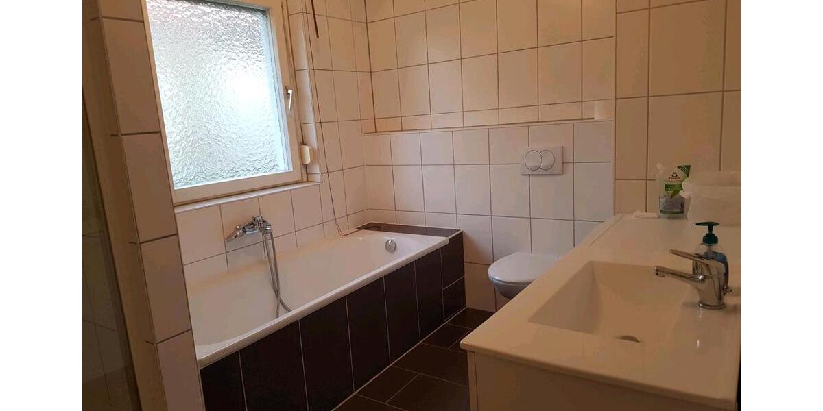 Etagenwohnung Frankfurt am Main West - 2 Zimmer, 63 m&sup2;, 265.000&euro; | Angebot:27298254
