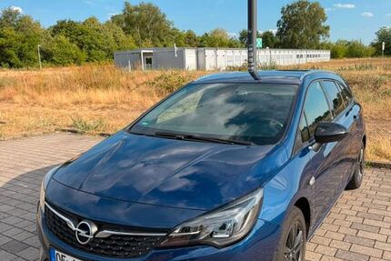 Opel Astra 83.000 km 12.400 &euro; Offenbach 63069
