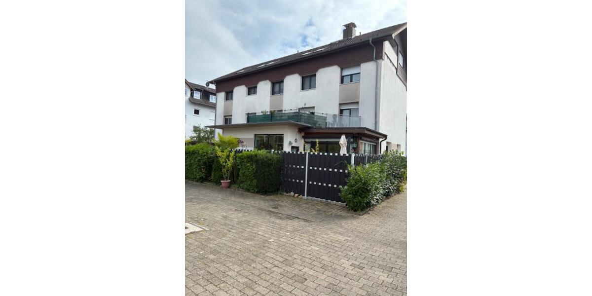 Mühlheim gepflegte ET Wohnung im EG im 6 FH mit Garten, Erbpacht 3 zimmer