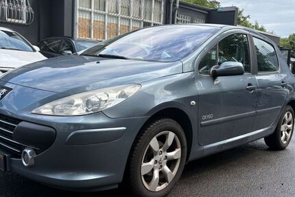 Peugeot 307 199.990 km 1.999 € Frankfurt am Main 60431