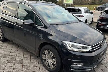 VW Touran 150.000 km 17.980 &euro; Rüsselsheim 65428