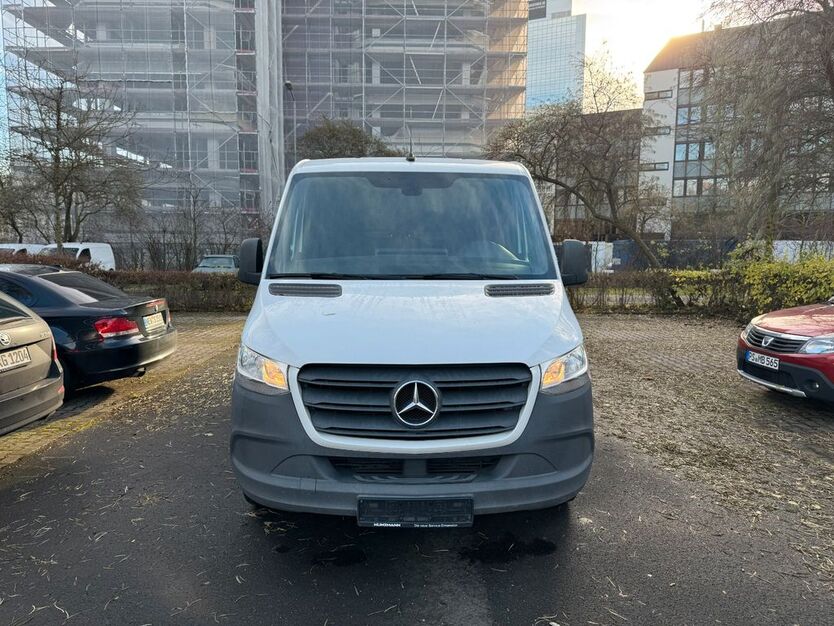 Mercedes-Benz Sprinter 216.477 km 15.500 € Steinbach 61449