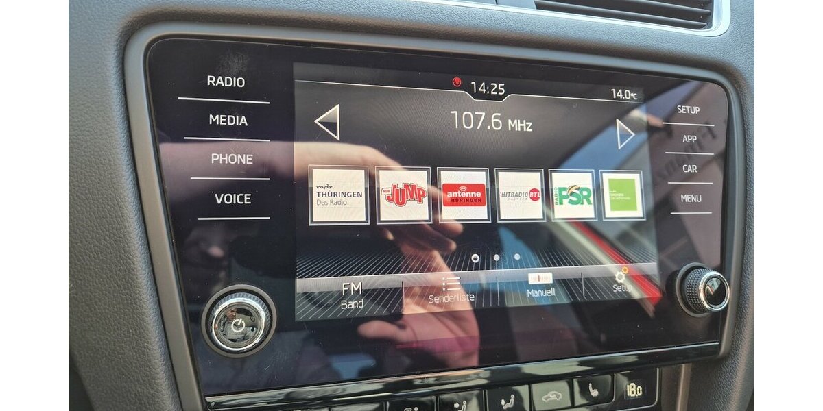 Skoda Octavia 1,5 TSI Soleil DSG, Klimaauto., PDC 96.715 km 14.890 &euro; Rodgau 63110