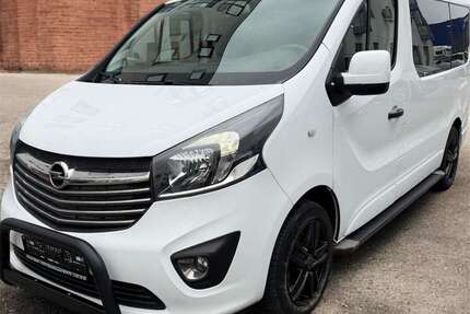 Opel Vivaro 148.000 km 15.990 &euro; Rodgau 63110