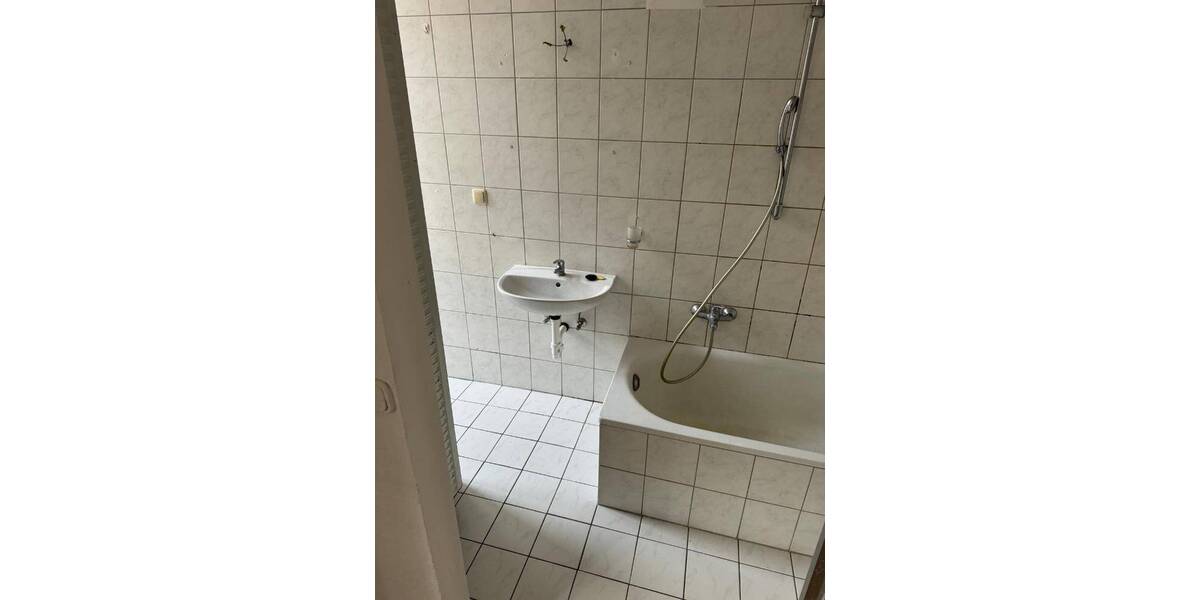 Etagenwohnung Hanau Lamboy - 3 Zimmer, 70 m&sup2;, 730&euro; | Angebot:26128052