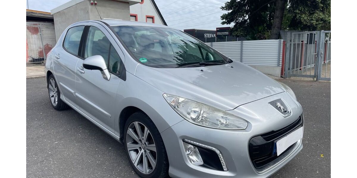 Peugeot 308 210.000 km 2.280 &euro; Stockstadt 63811
