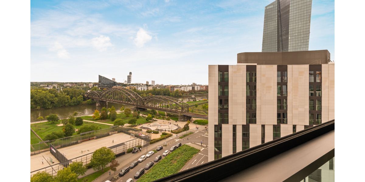 Etagenwohnung Frankfurt am Main Ostend - 2 Zimmer, 69 m&sup2;, 2.680&euro; | Angebot:25737639