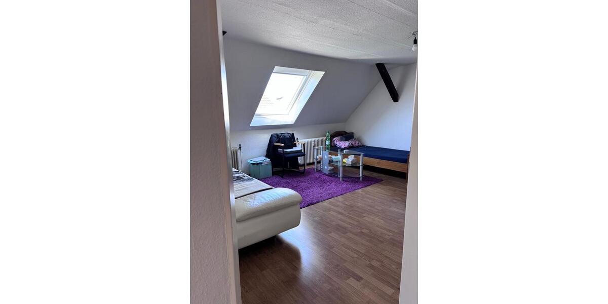 Dachgeschoßwohnung Obertshausen - 2 Zimmer, 65 m&sup2;, 900&euro; | Angebot:26223351