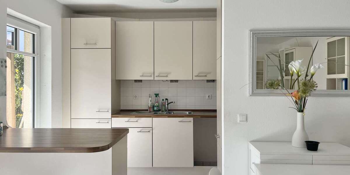 Etagenwohnung Hofheim - 2 Zimmer, 74 m&sup2;, 300.000&euro; | Angebot:26781427