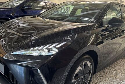 MG 4 25.692 km 21.950 &euro; Dieburg 64807
