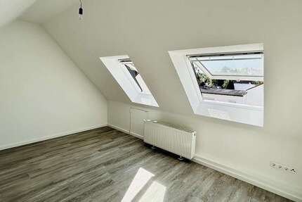 Wohnung Hattersheim - 4 Zimmer, 80 m&sup2;, 300.000&euro; | Angebot:26993541