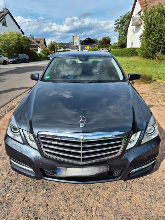 E 200