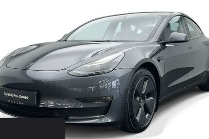 Tesla Model 3 39.988 km 30.300 € Hanau 63457