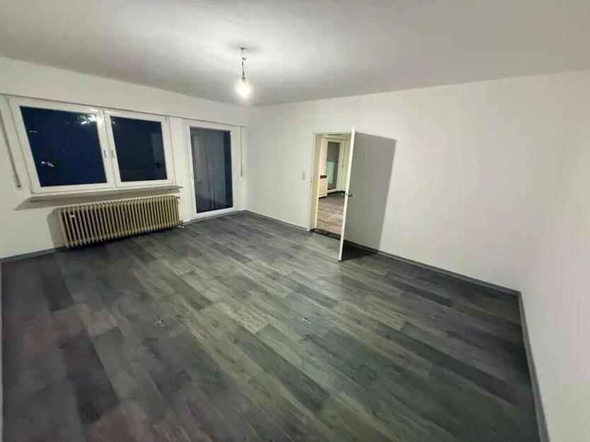 Stilvolle, neuwertige 3-Zimmer-Wohnung mit Terrasse in Schaafheim