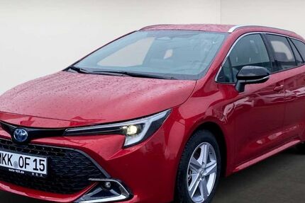 Toyota Corolla 4.000 km 32.890 &euro; Offenbach 63071