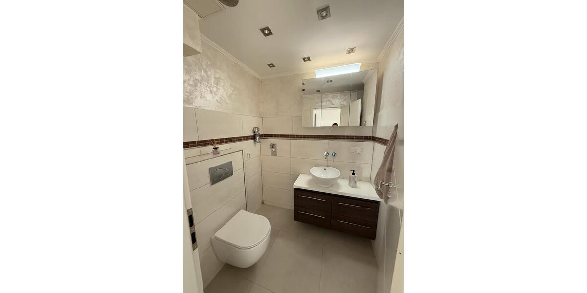Etagenwohnung Hanau Lamboy - 3 Zimmer, 65 m&sup2;, 210.000&euro; | Angebot:26662251