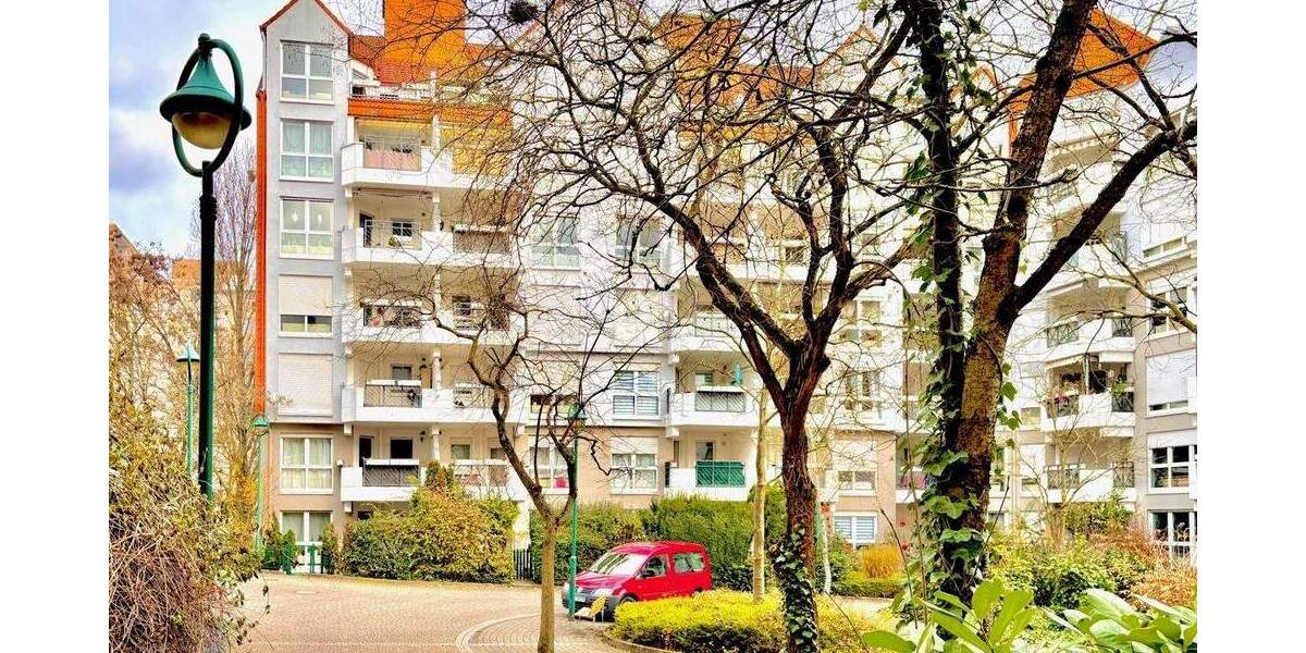 Privatverkauf: Hochwertige 2-Zi.-Wohnung mit offenem Kamin 2 zimmer