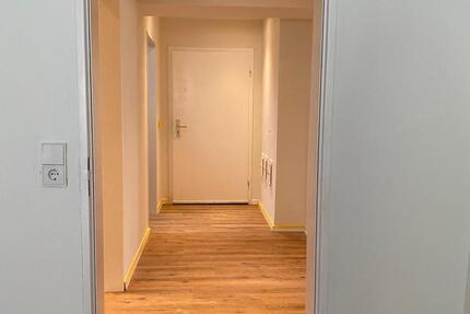 Wohnung Hanau Kesselstadt - 4 Zimmer, 94 m&sup2;, 1.320&euro; | Angebot:26254499