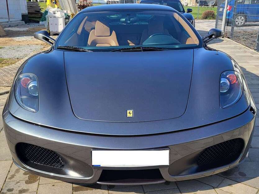 F430