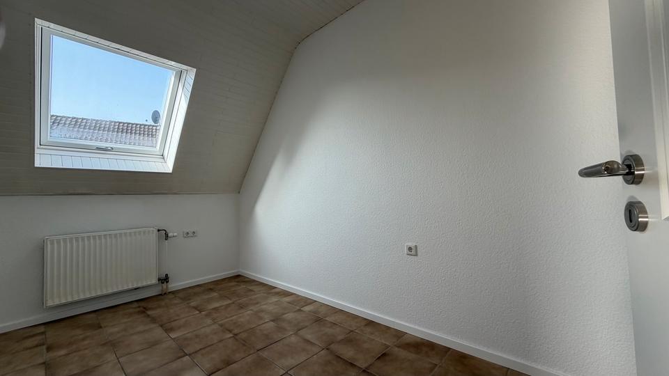 Etagenwohnung Hofheim am Taunus - 3 Zimmer, 88 m&sup2;, 1.540&euro; | Angebot:25407885