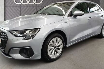 Audi A3 31.763 km 23.850 € Frankfurt am Main 60326