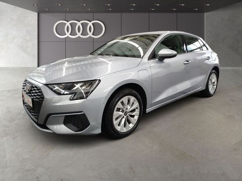 Audi A3 31.763 km 23.850 € Frankfurt am Main 60326