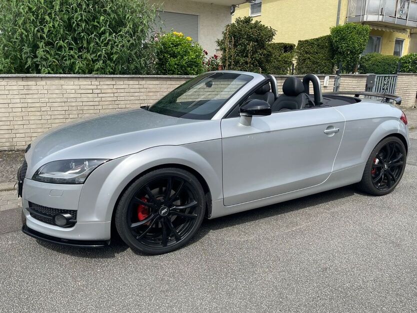 Audi TT 193.826 km 10.950 € Mörfelden-Walldorf 64546