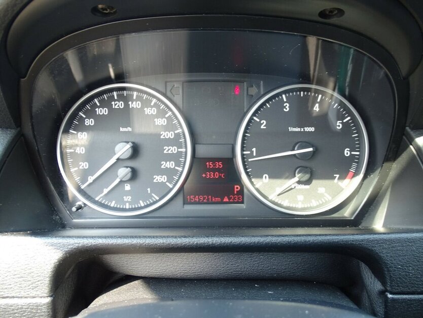 BMW X1 1.8l i sDrive, Steptronic, Sitzheizung, PDC hin 154.921 km 8.690 € Rodgau 63110