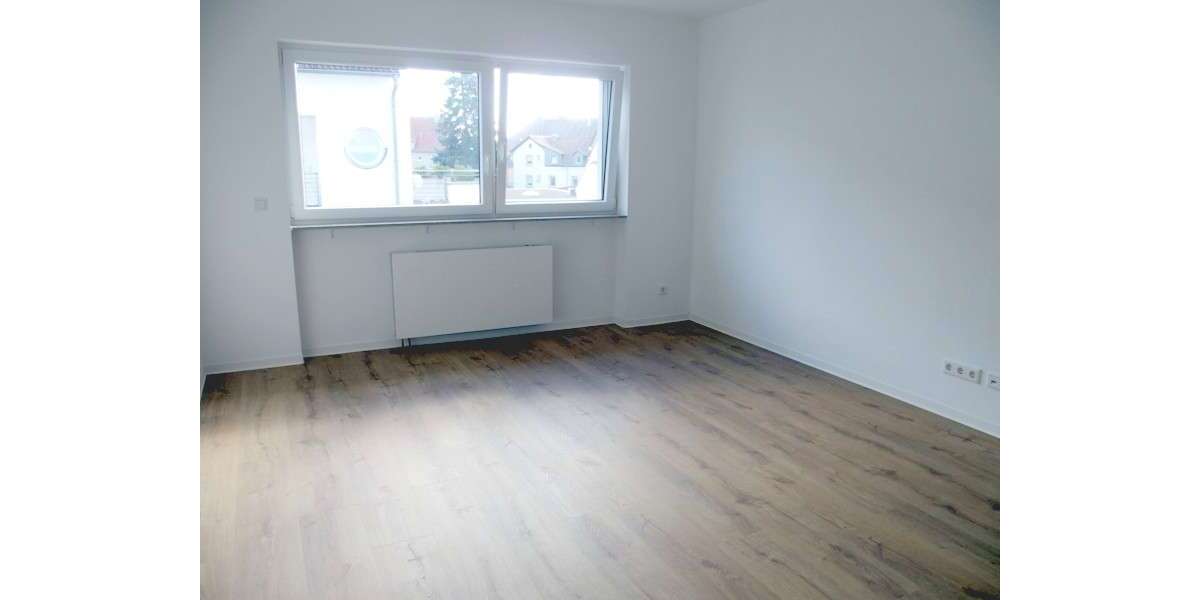 Etagenwohnung Aschaffenburg Damm - 3 Zimmer, 73 m&sup2;, 940&euro; | Angebot:26267880